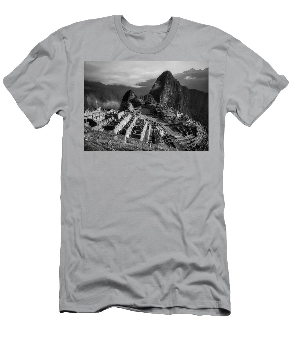 1 Machu Picchu Pixabay T-Shirt