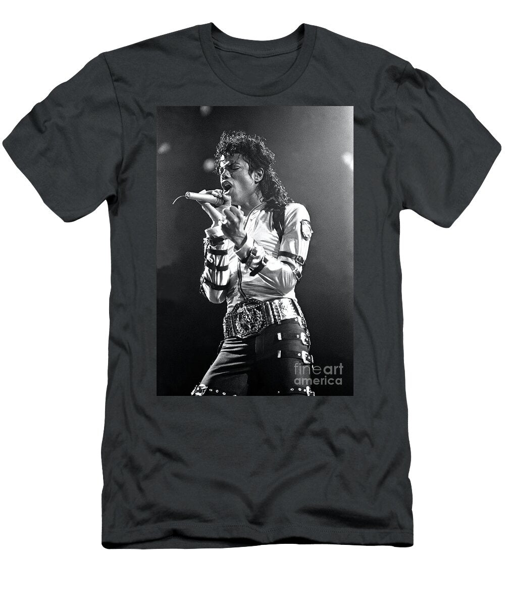 1 Michael Jackson Concert Photos T-Shirt