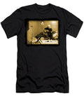 1 Play the Blues M Sylvia Chaume T-Shirt