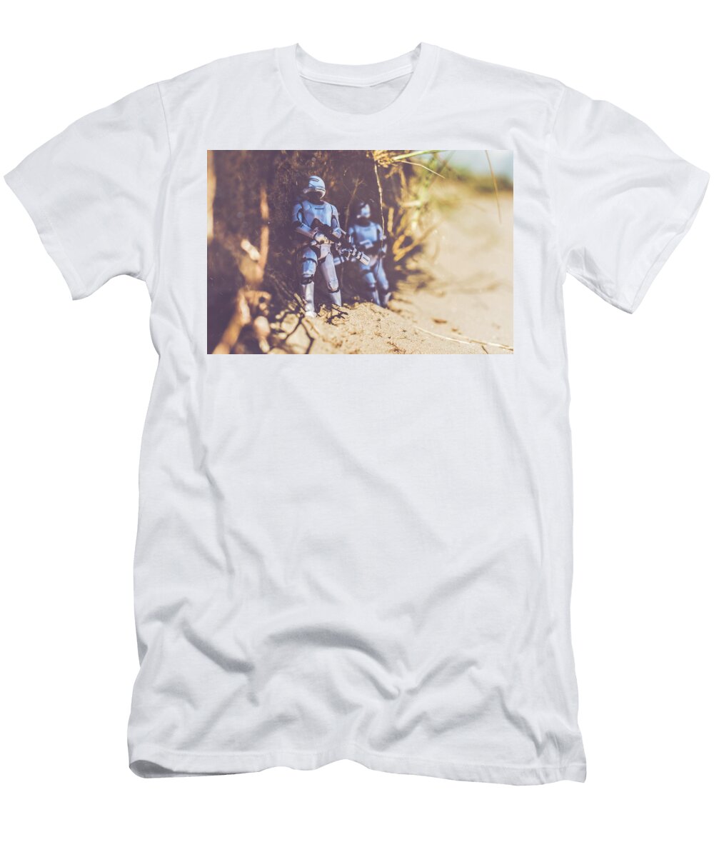 1 Star Wars Secure Piotr Wargacki T-Shirt