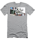 1 Starbucks Coffee Shop in Taiwan W Scott Mcgill T-Shirt