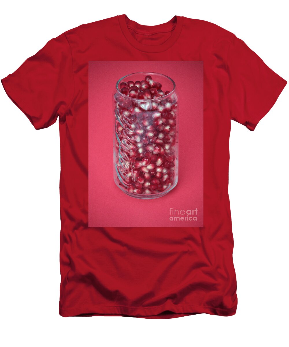 1 Sweet Pomegranate Seeds Close Up Luv Photography T-Shirt