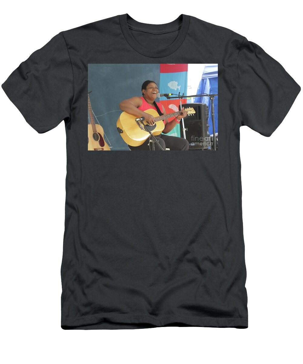 1 Thomasina Winslow Concert Photos T-Shirt