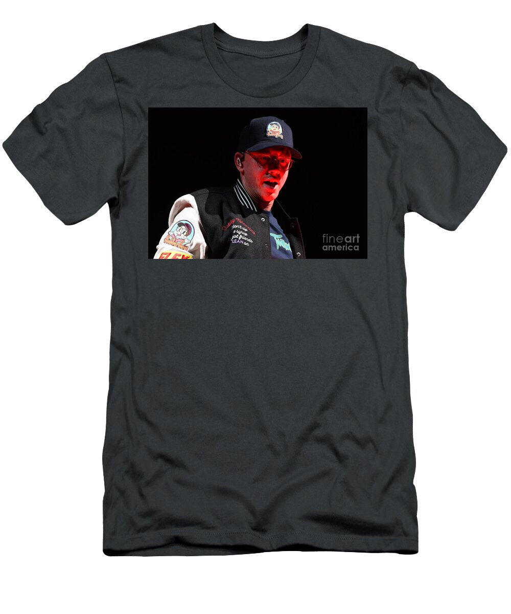 16 Logic Concert Photos T-Shirt