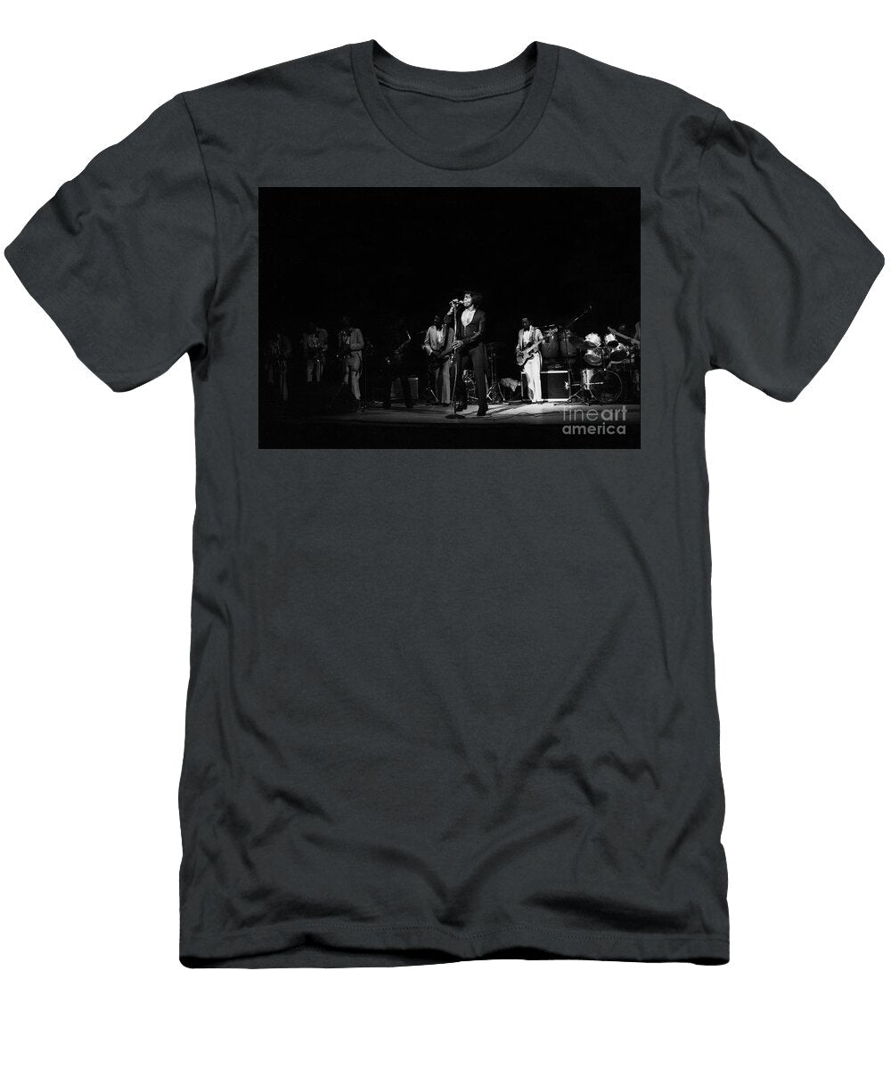 17 James Brown Concert Photos T-Shirt