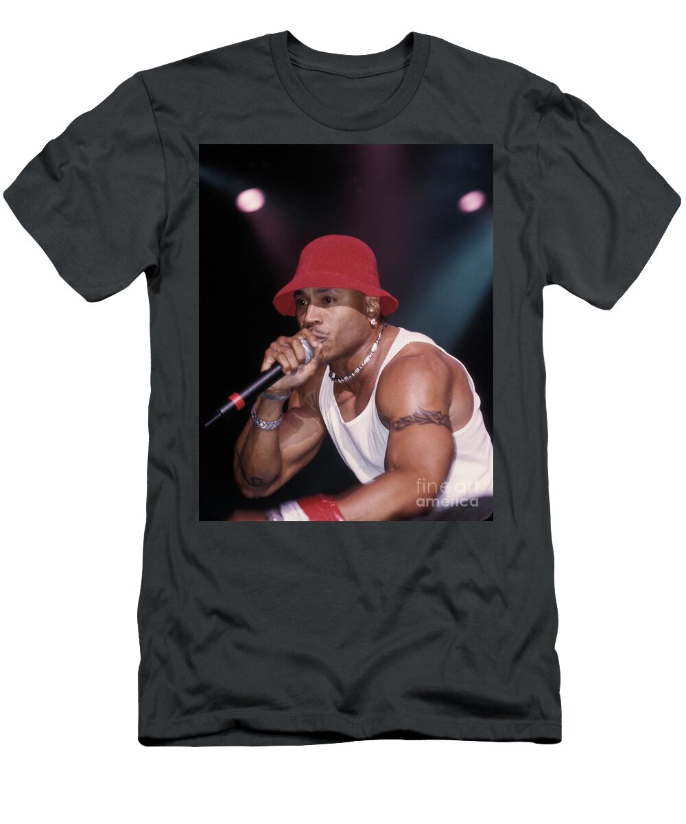 19 Ll Cool J Concert Photos T-Shirt