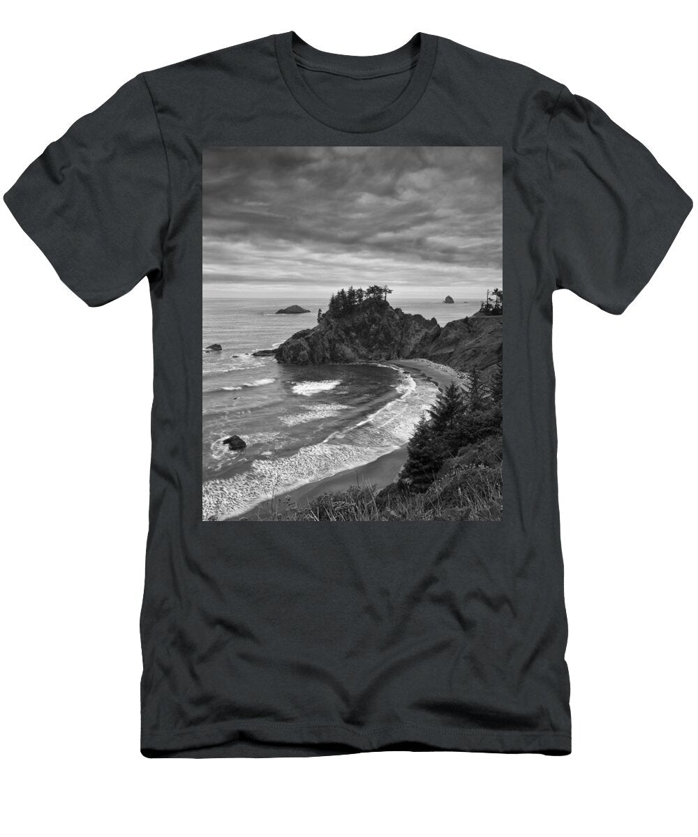 2 Approaching Storm Andrew Soundarajan T-Shirt