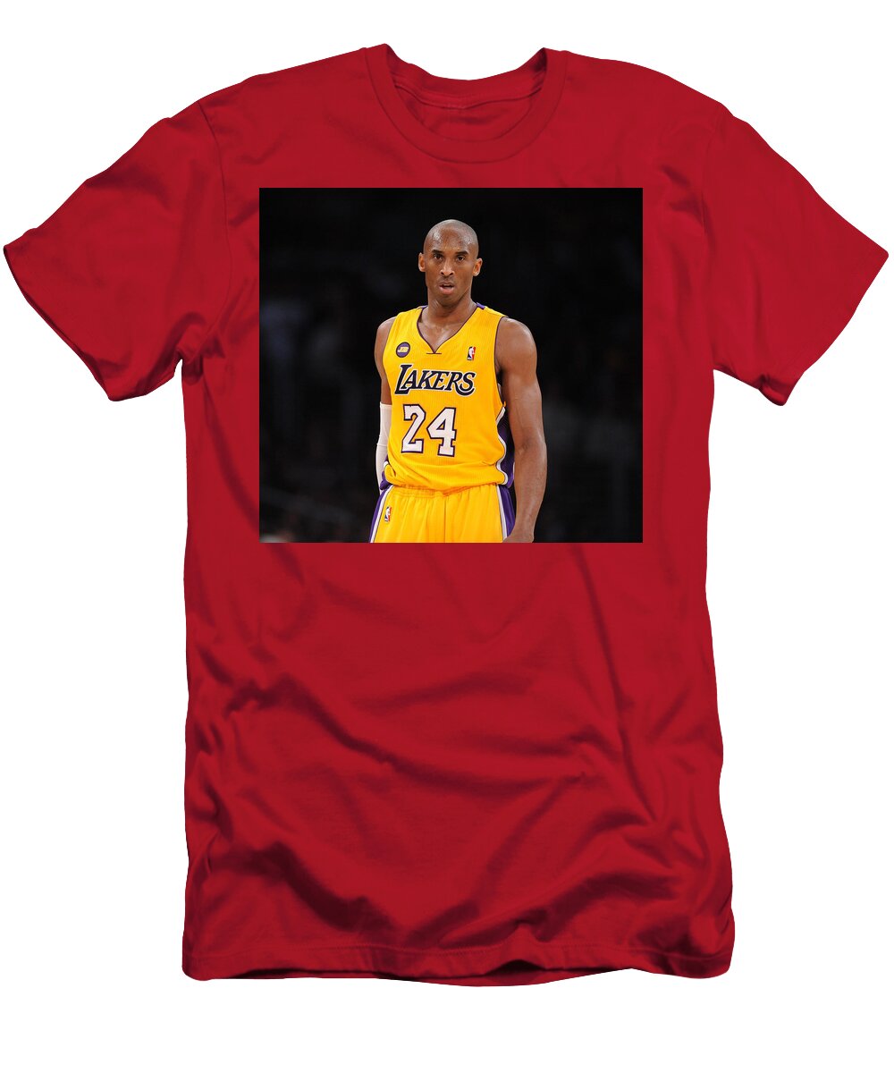 2 Close Up Basketball Wegate Waee T-Shirt