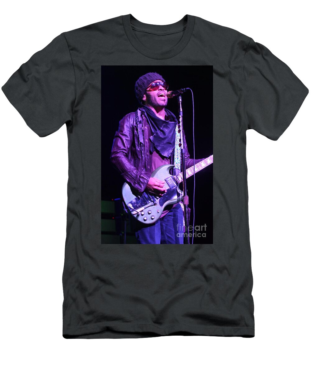 26 Lenny Kravitz Concert Photos T-Shirt