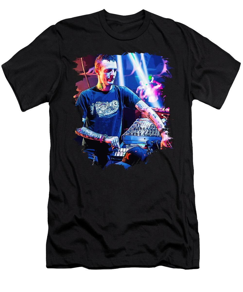 3 Deadmau5 Lulu Gomez T-Shirt