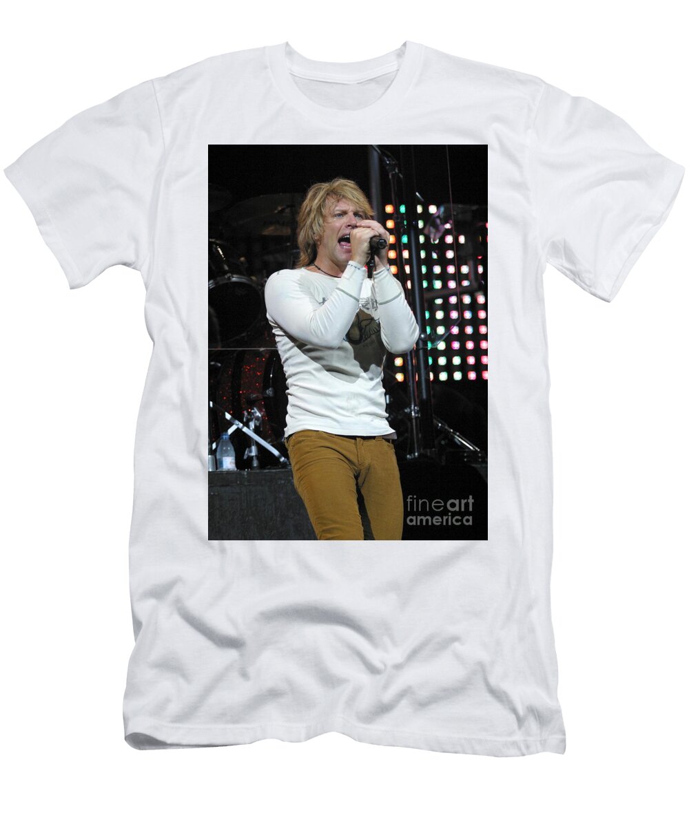 32 Jon Bon Jovi Bon Jovi Concert Photos T-Shirt