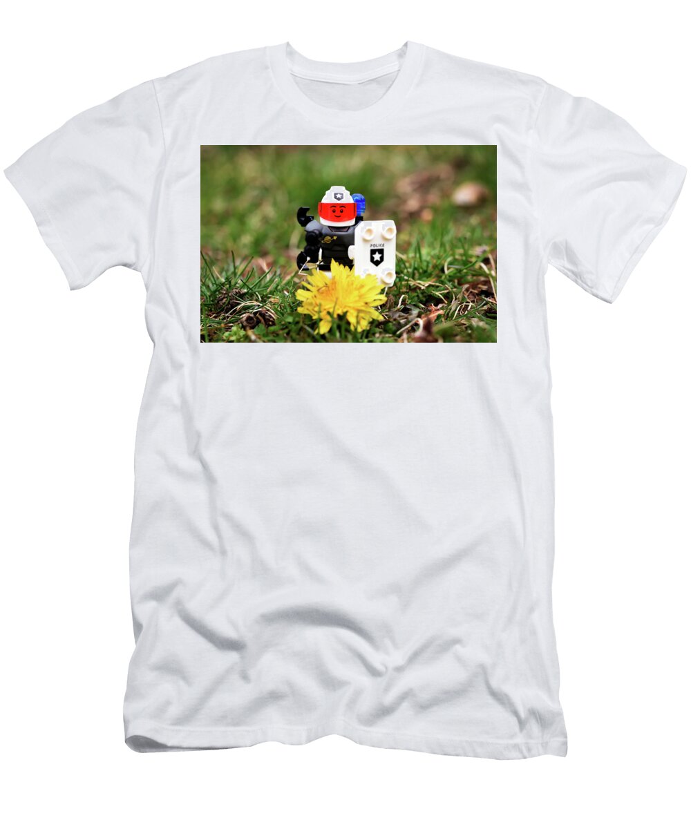 4 7 21 2999 Step Away From the Dandelion Dont Drop the Crystal Ball Vicki Hall T-Shirt