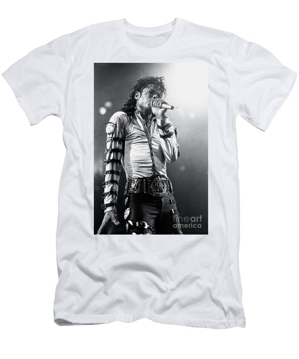 6 Michael Jackson Concert Photos T-Shirt