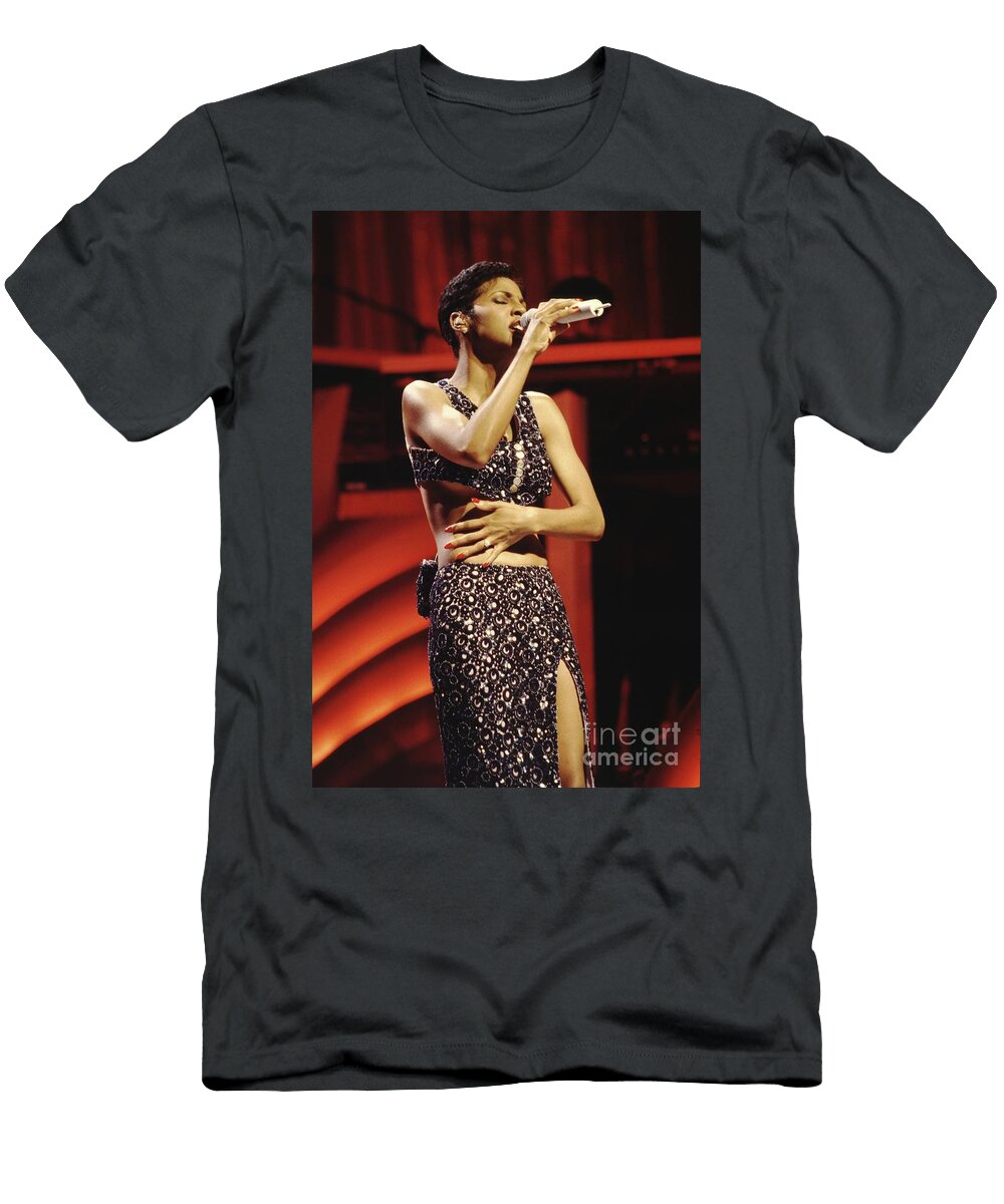 6 Toni Braxton Concert Photos T-Shirt