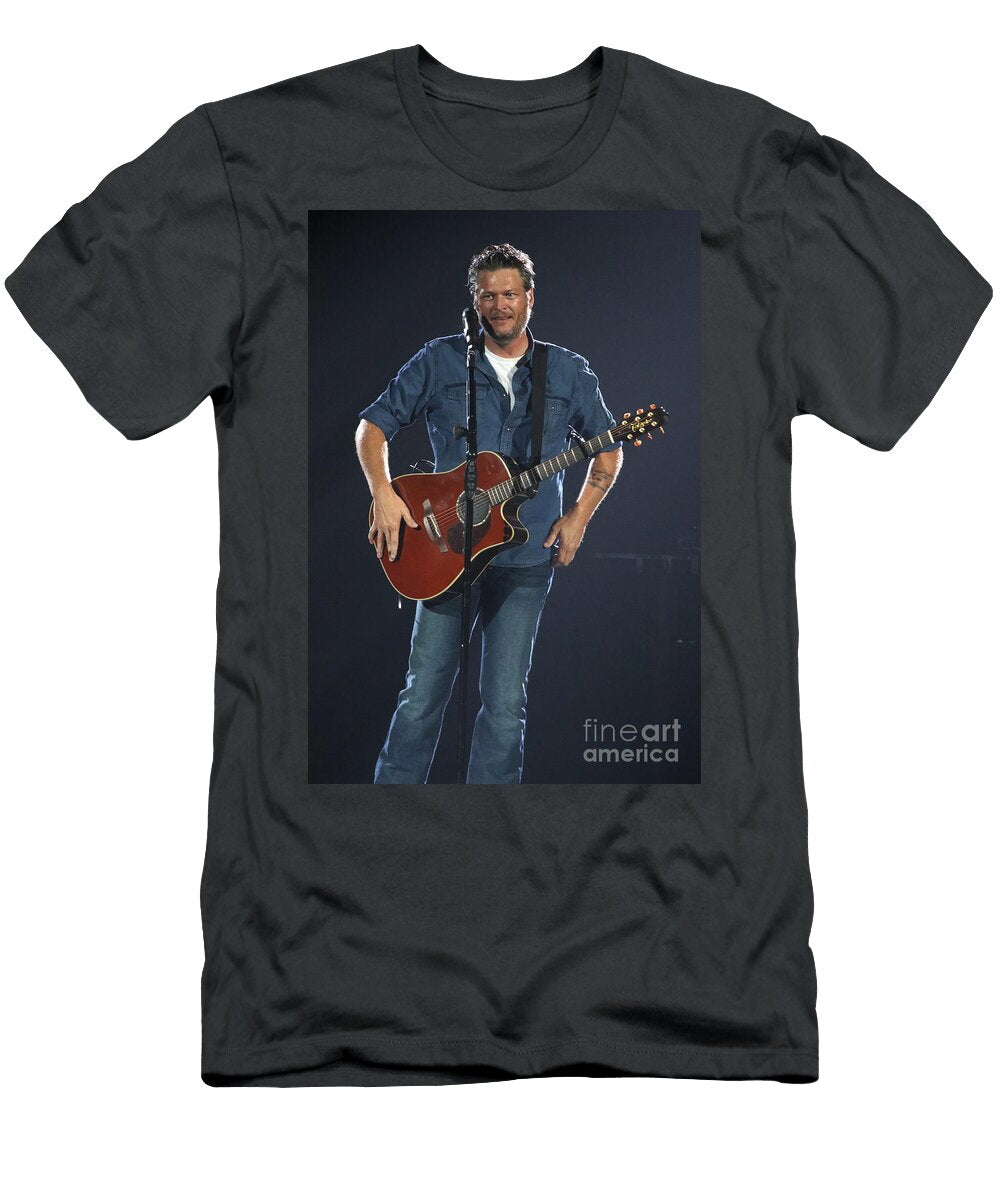 7 Blake Shelton Concert Photos T-Shirt