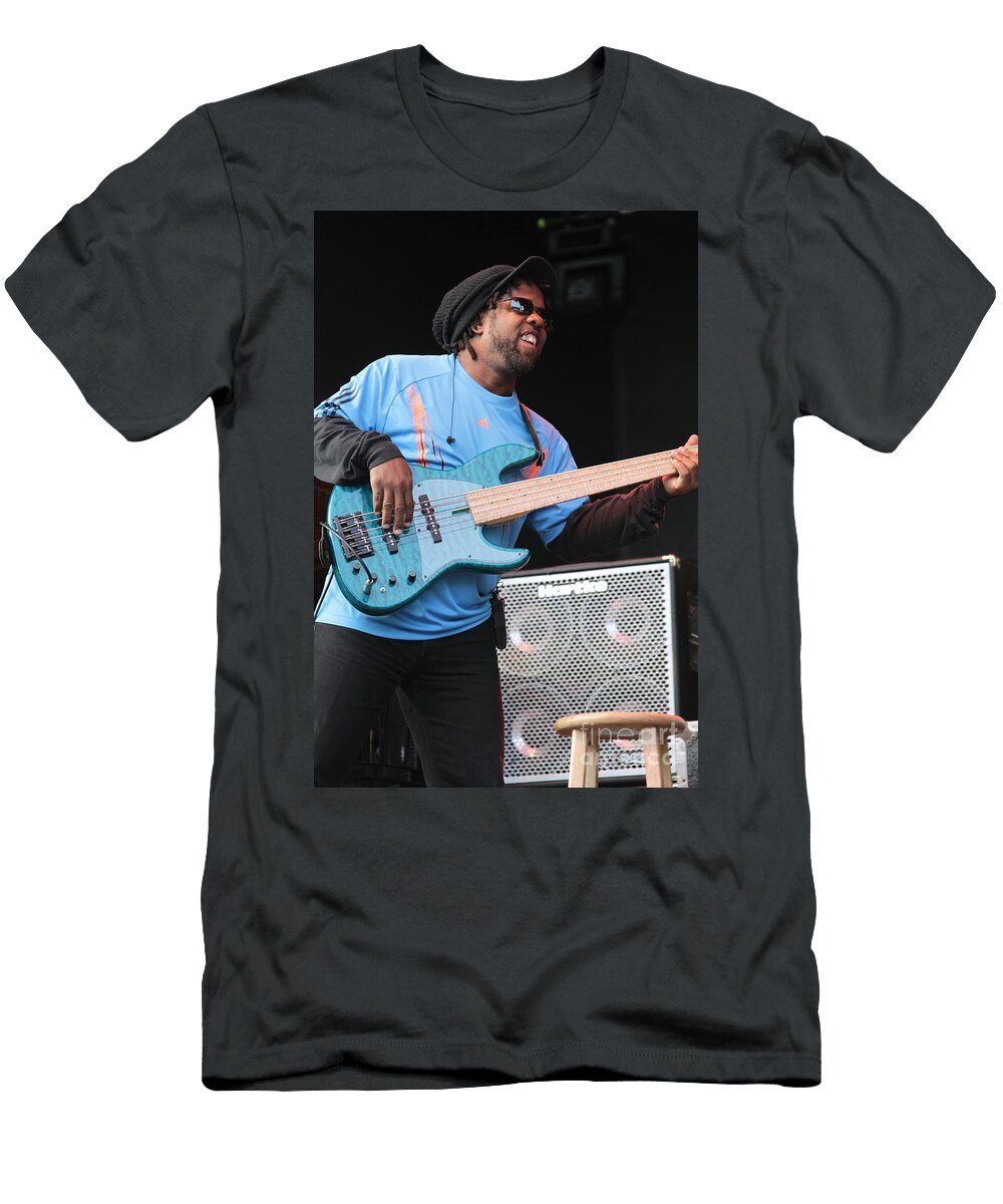 7 Victor Wooten Bela Fleck and the Flecktones Concert Photos T-Shirt