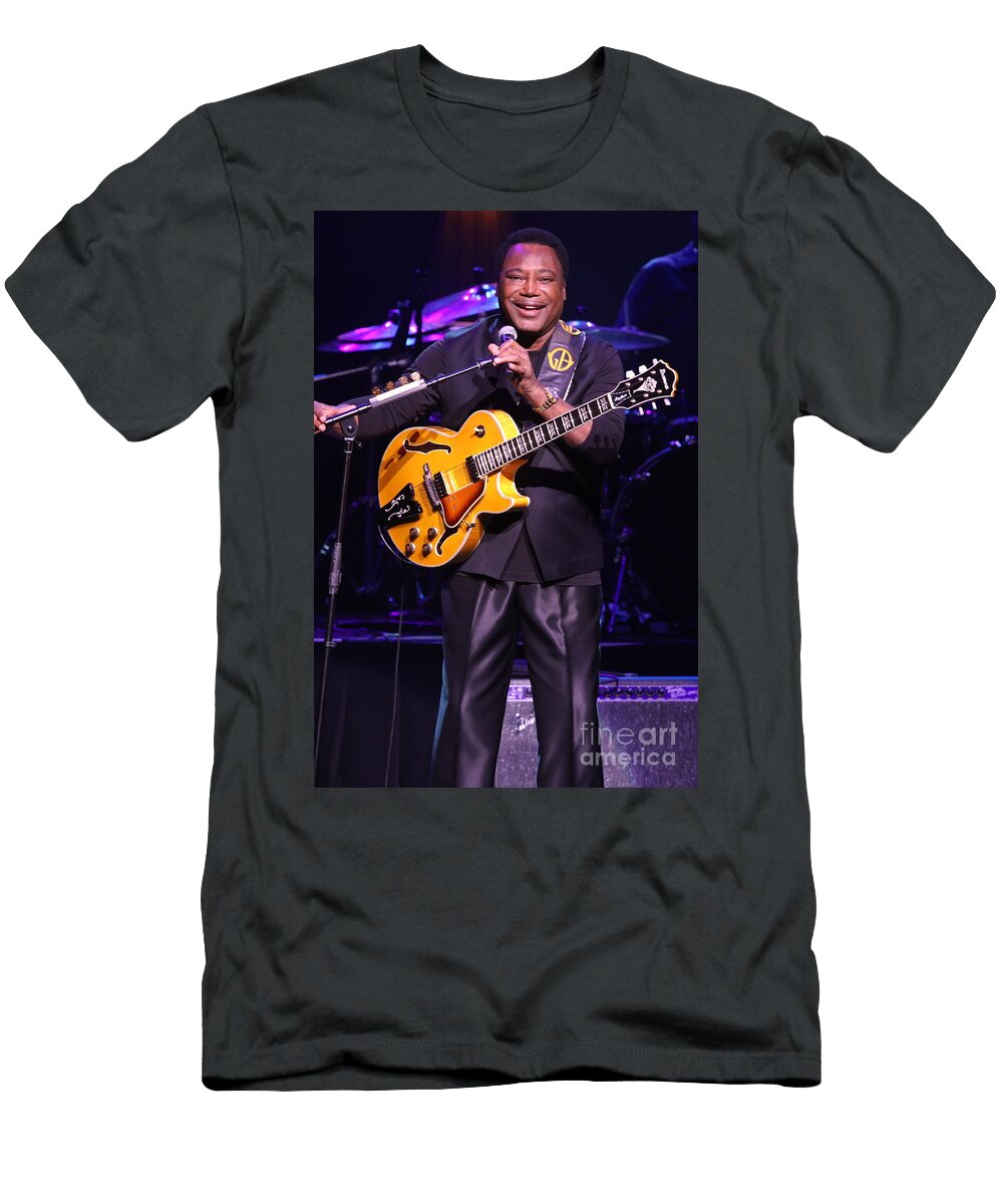 8 George Benson Concert Photos T-Shirt