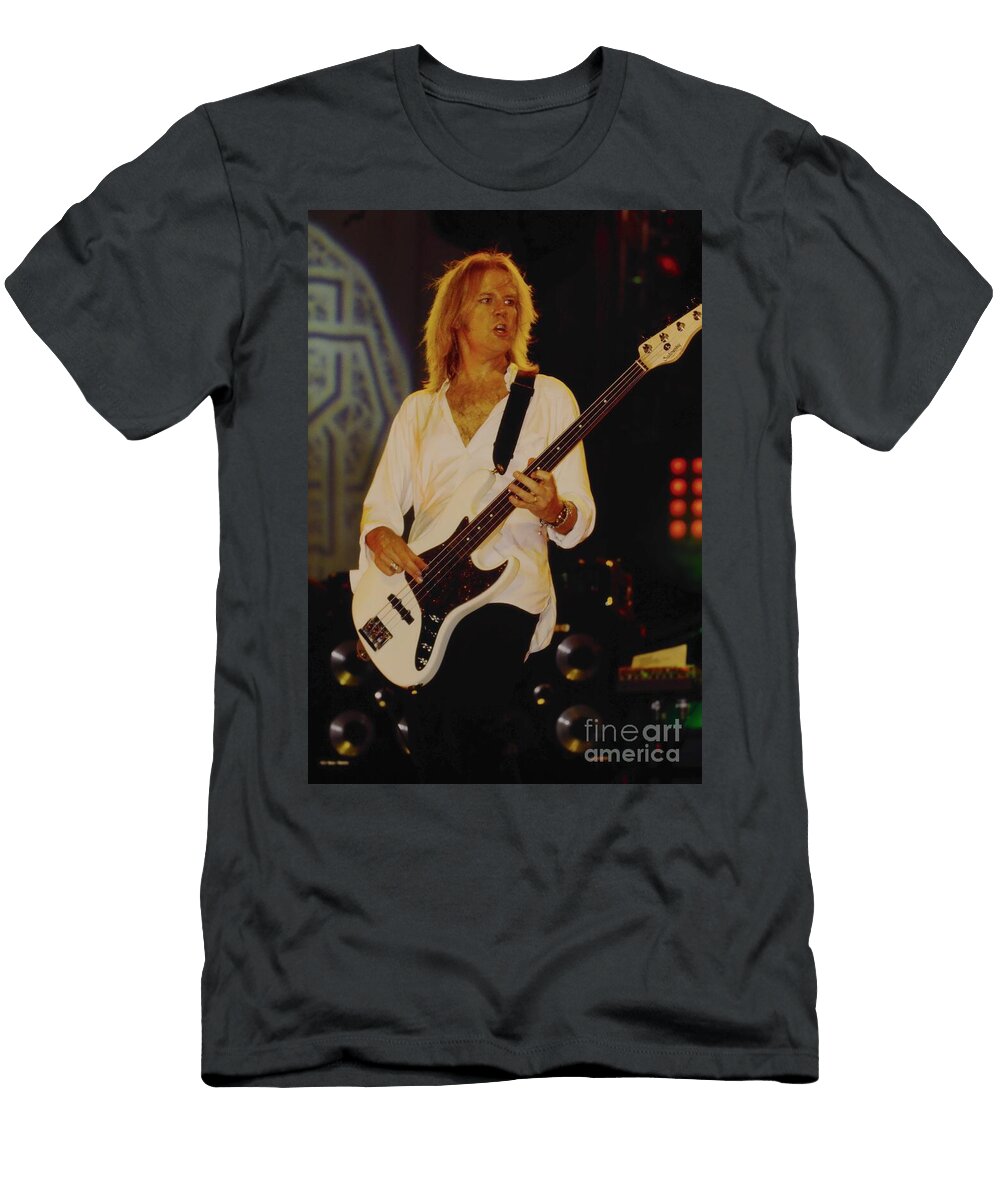 8 Tom Hamilton Aerosmith Concert Photos T-Shirt