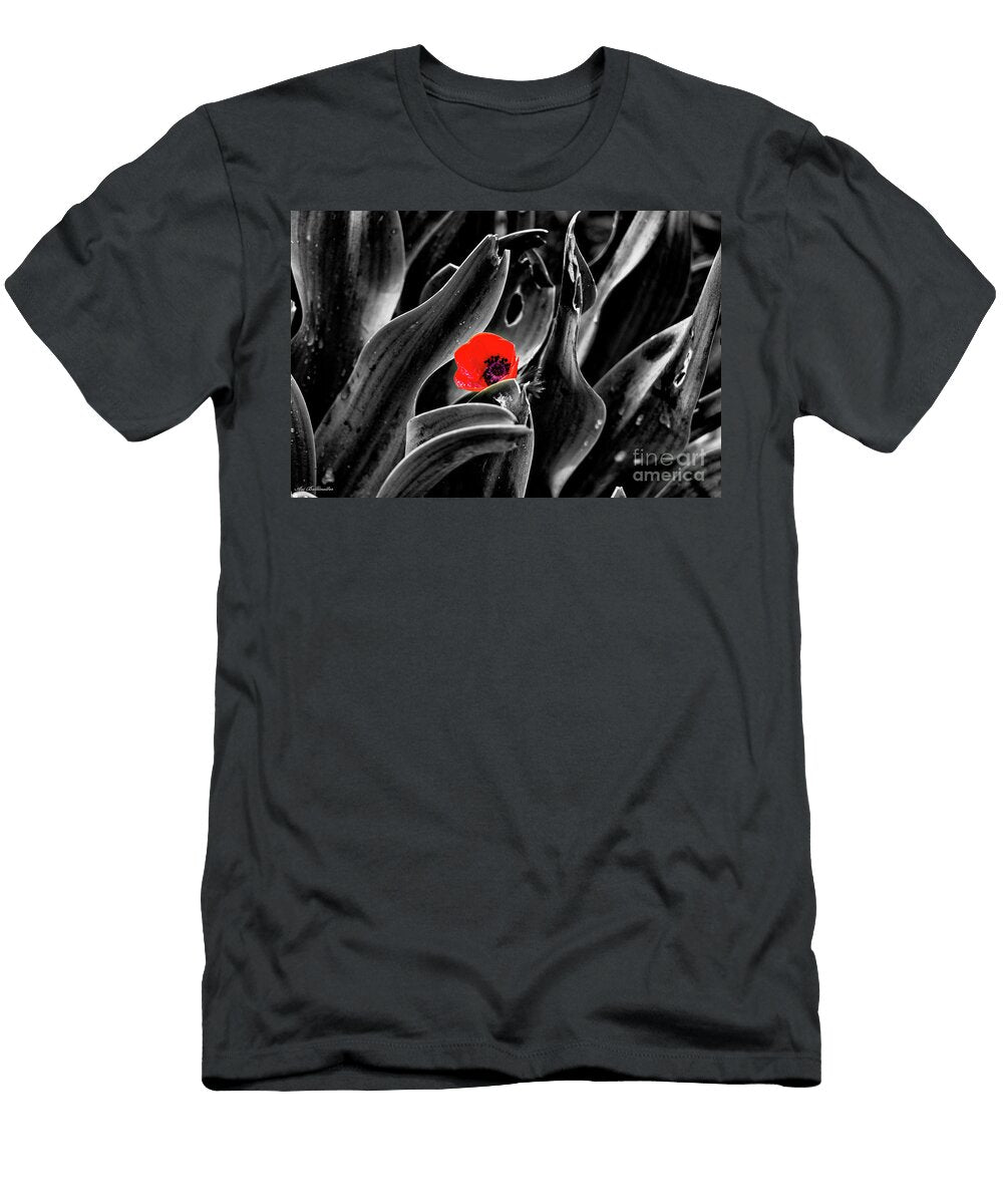 A Red Dot Lk Arik Baltinester T-Shirt