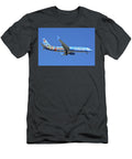 Alaska Boeing 737 890 N537as Pixar Pier Phoenix Sky Harbor October 23 2019 Brian Lockett T-Shirt