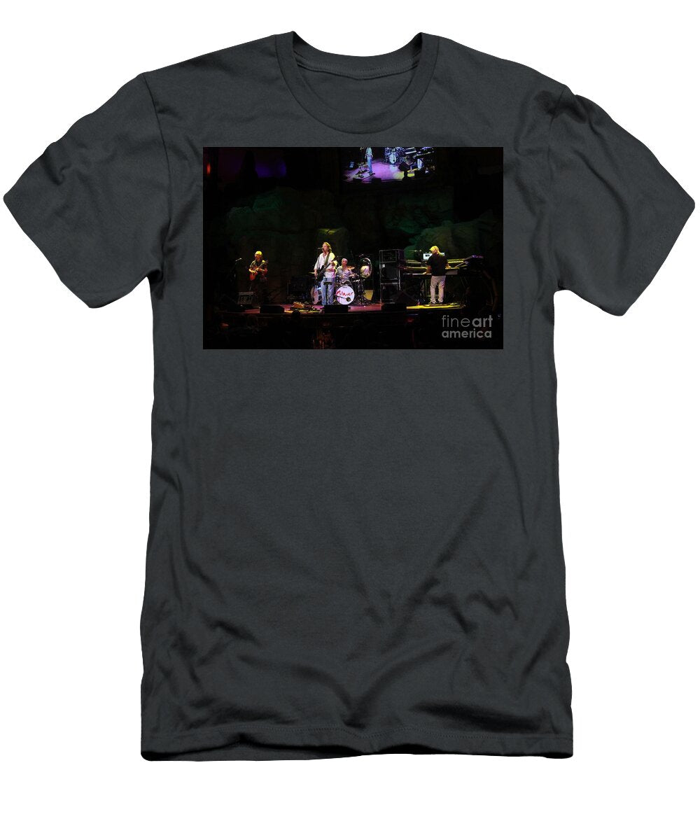 Asia Steve Howe John Wetton Carl Palmer and Geoff Downes Concert Photos T-Shirt