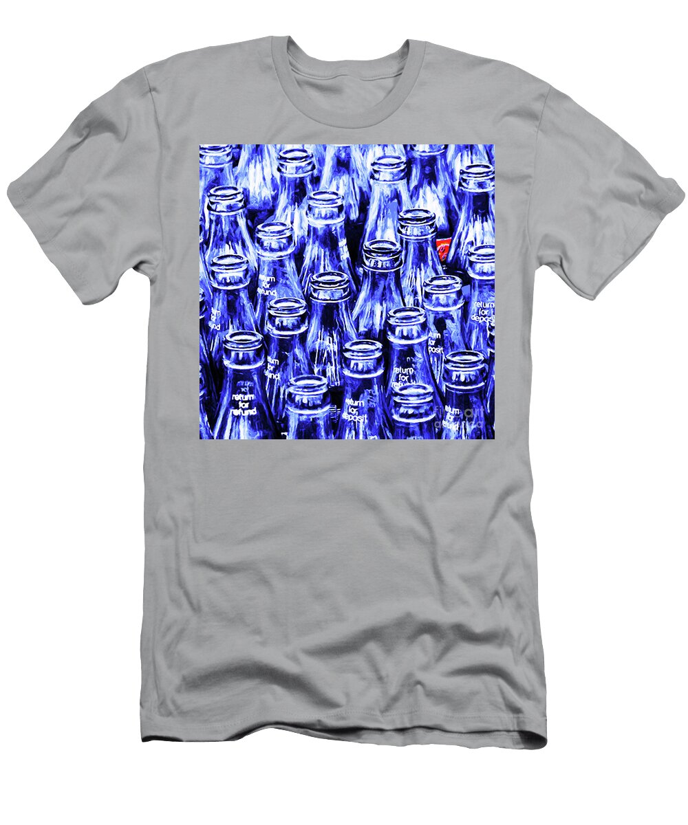 Cola Soda Pop Bottles Return for Deposit Nostalgic Pop Art Squar Z Wingsdomain Art and Photography T-Shirt