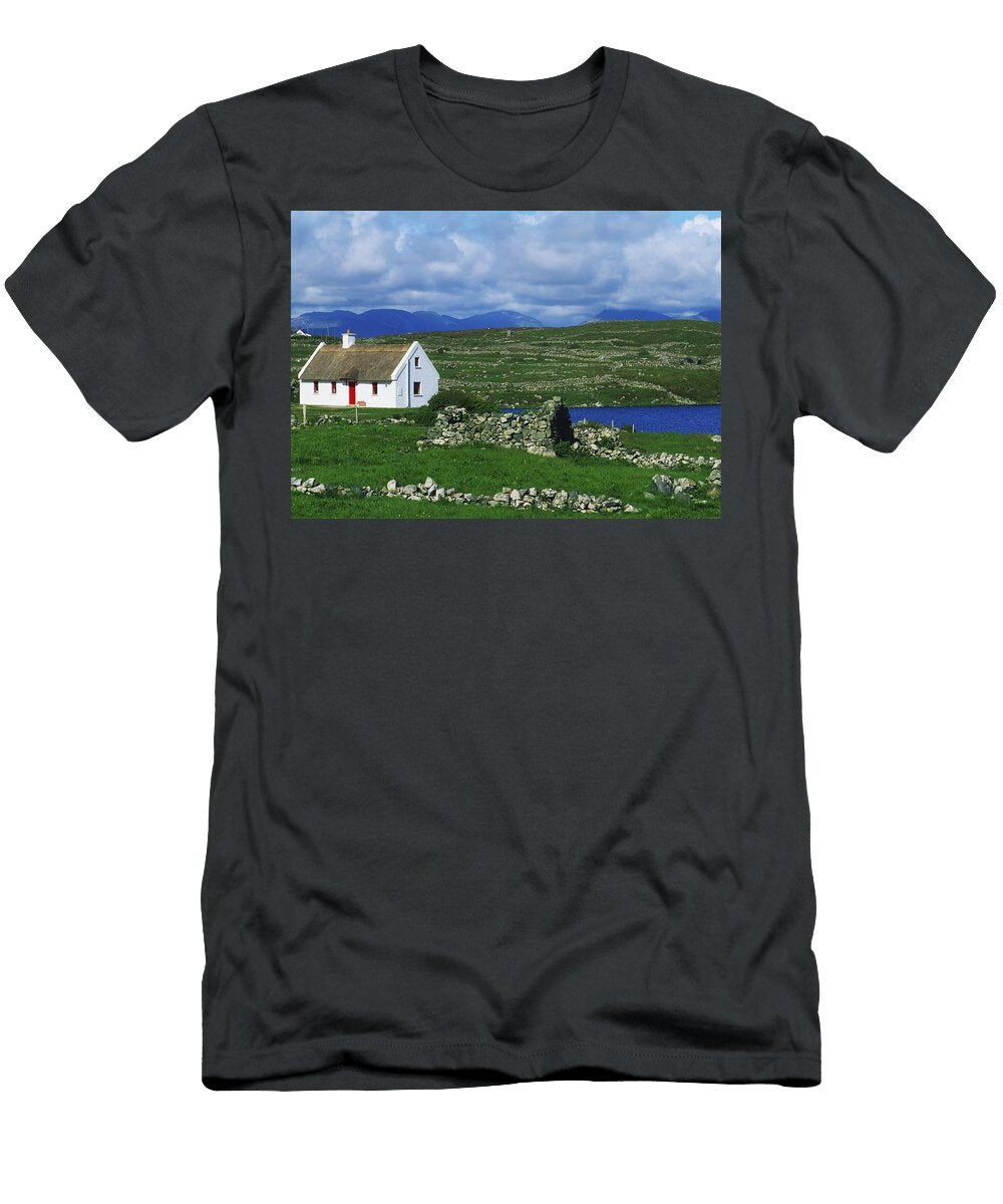 Connemara Co Galway Ireland Cottages the Irish Image Collection T-Shirt