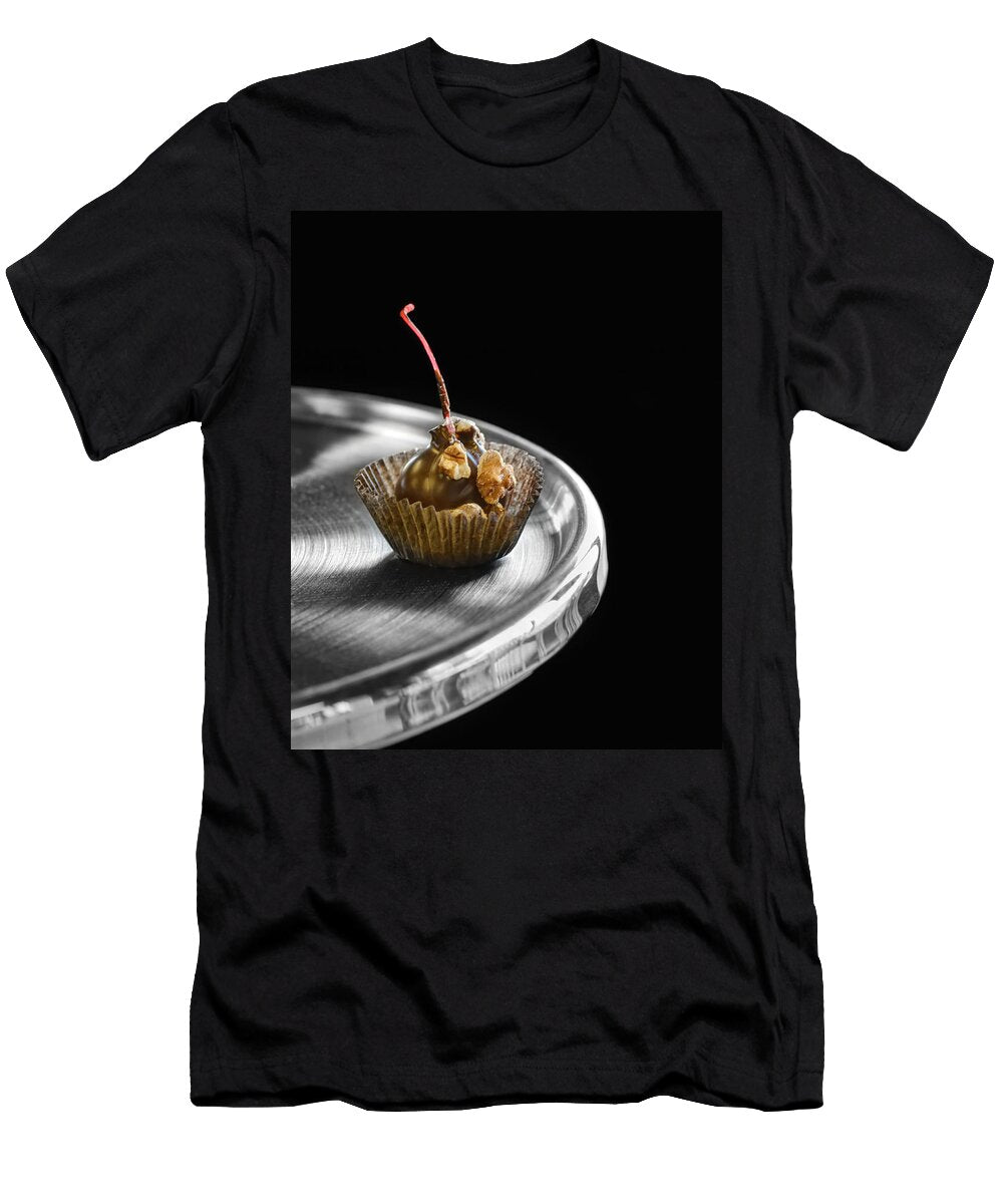 Cordial Nikolyn Mcdonald T-Shirt
