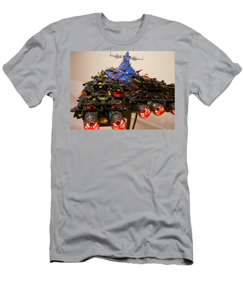 Dynonochus Stern 1 Zac Lowing T-Shirt