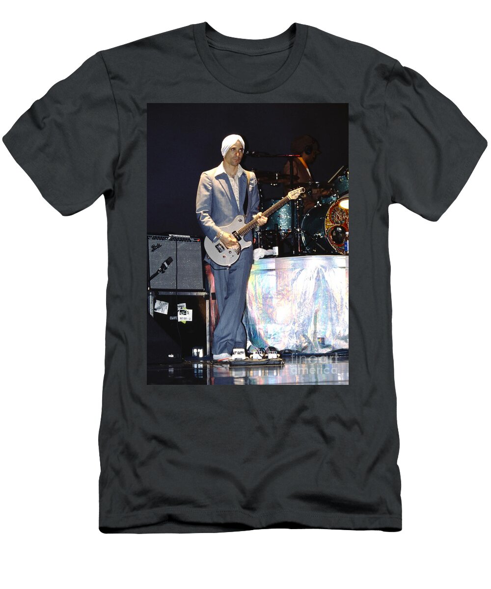 Macy Gray Band Guitarist Concert Photos T-Shirt