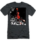 Michael Jordan in Flight 2b Brian Reaves T-Shirt