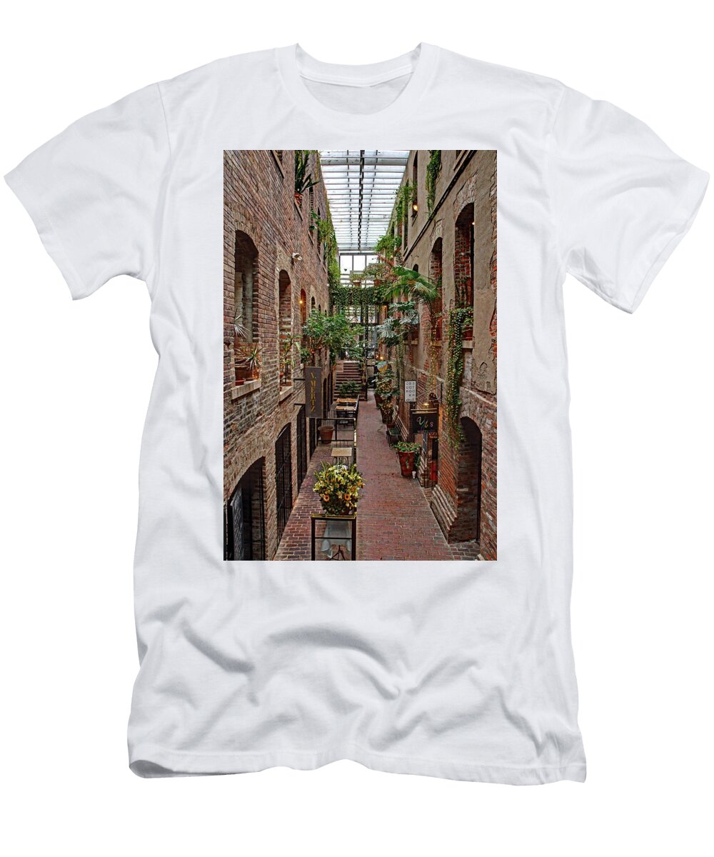 Passageway Old Market Omaha From the North Nikolyn Mcdonald T-Shirt