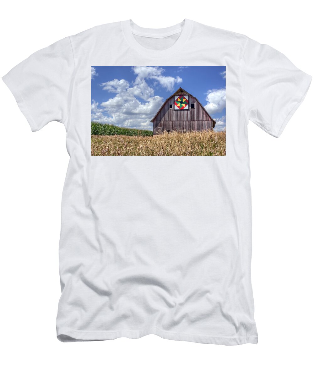 Quilt Barn Double Windmill Nikolyn Mcdonald T-Shirt