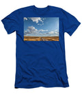 Road Near Ten Sleep Wyoming Steve Gadomski T-Shirt