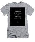 Rumi Quote 01 the Wound Is the Place Where the Light Enters You Typewriter Print Black Studio Grafiikka T-Shirt