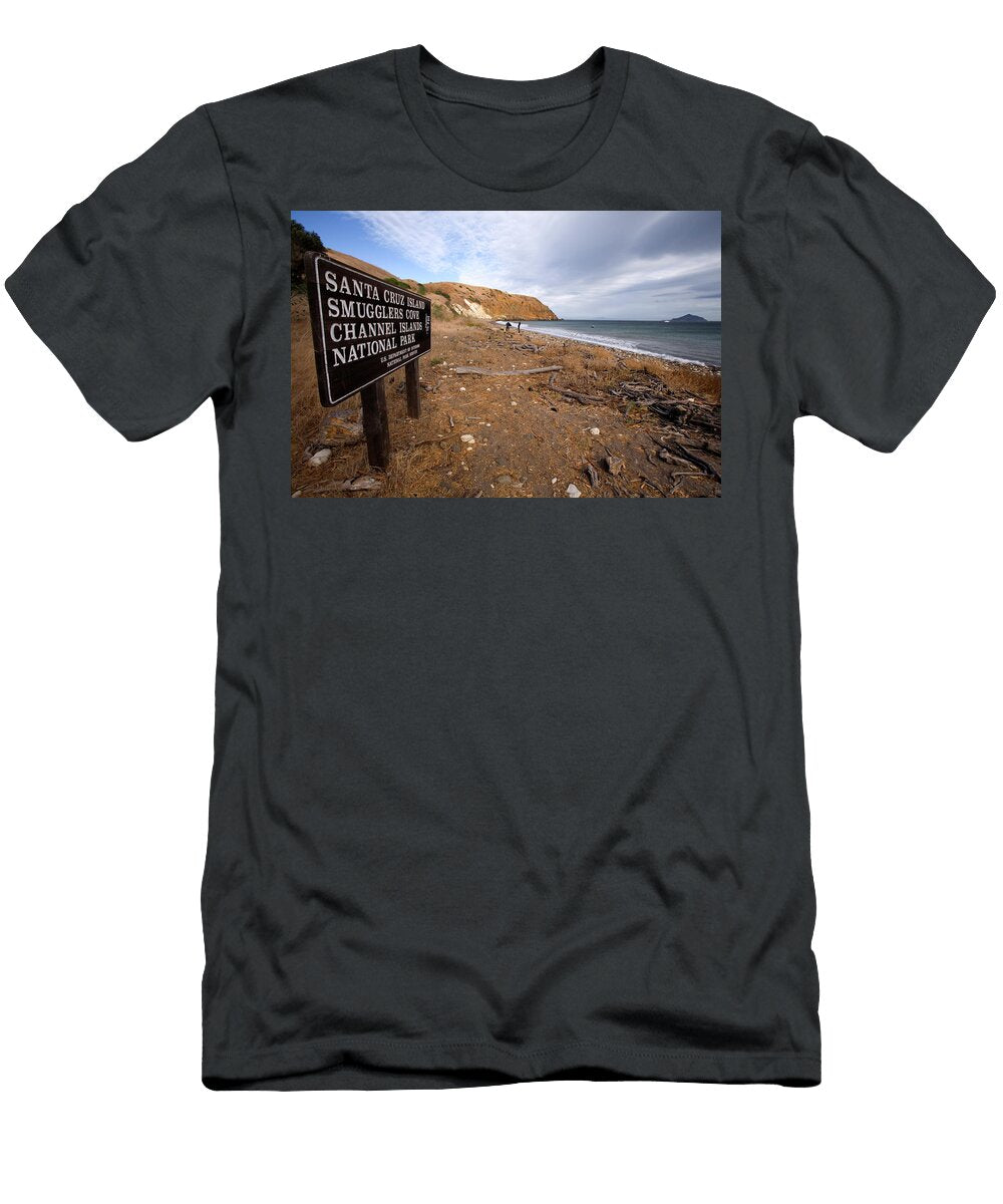 Smugglers Cove Beach Santa Cruz Lisa Seaman T-Shirt