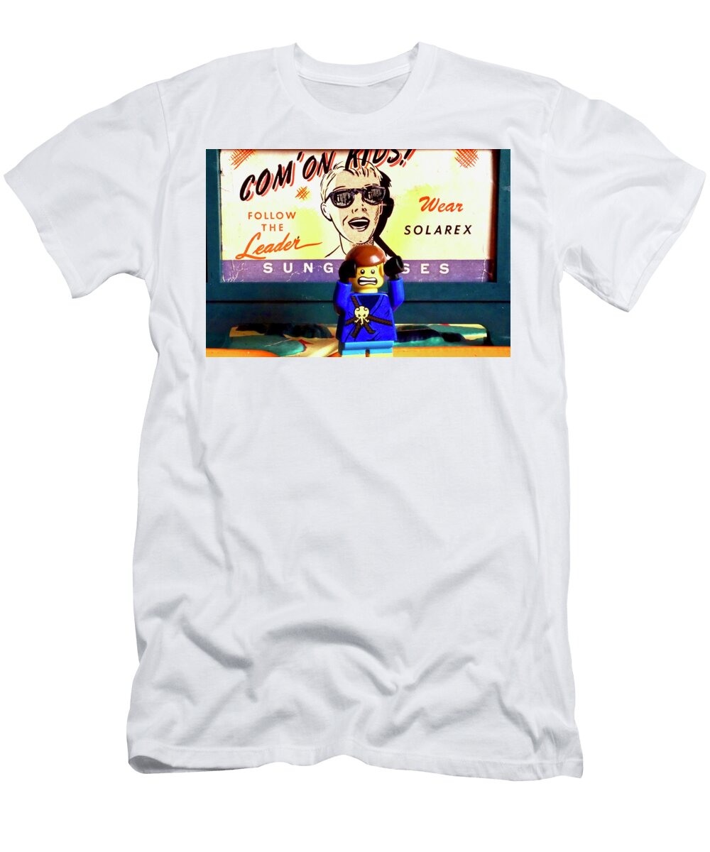 Sunglasses Brett Butler T-Shirt