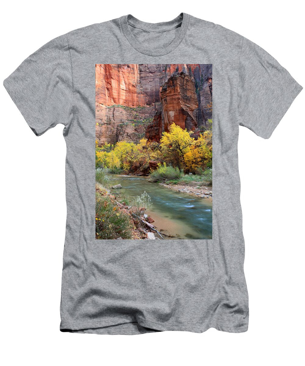 The Temple of Sinawava in Zion National Park Pierre Leclerc T-Shirt