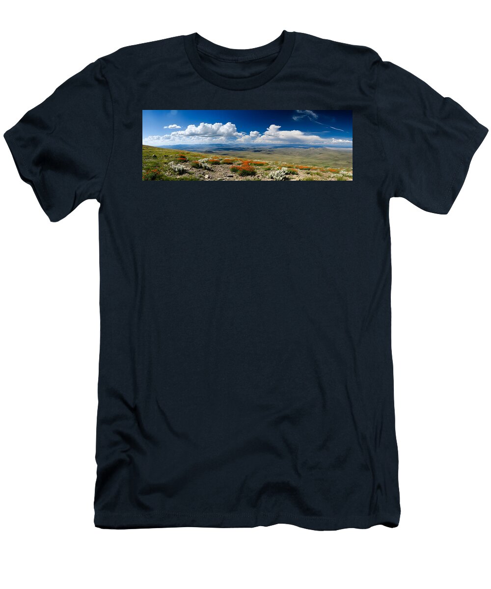 The Vast Silence of the Desert in Bloom Sven Andersen T-Shirt