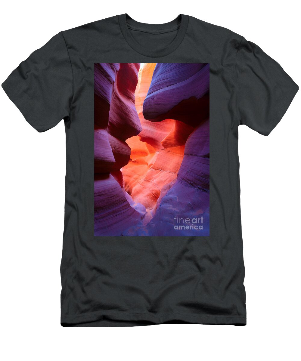 To the Center of the Earth Inge Johnsson T-Shirt