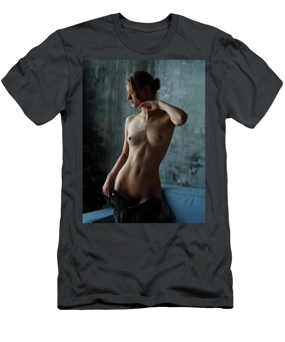 Vechereyet 3 Gene Oryx T-Shirt