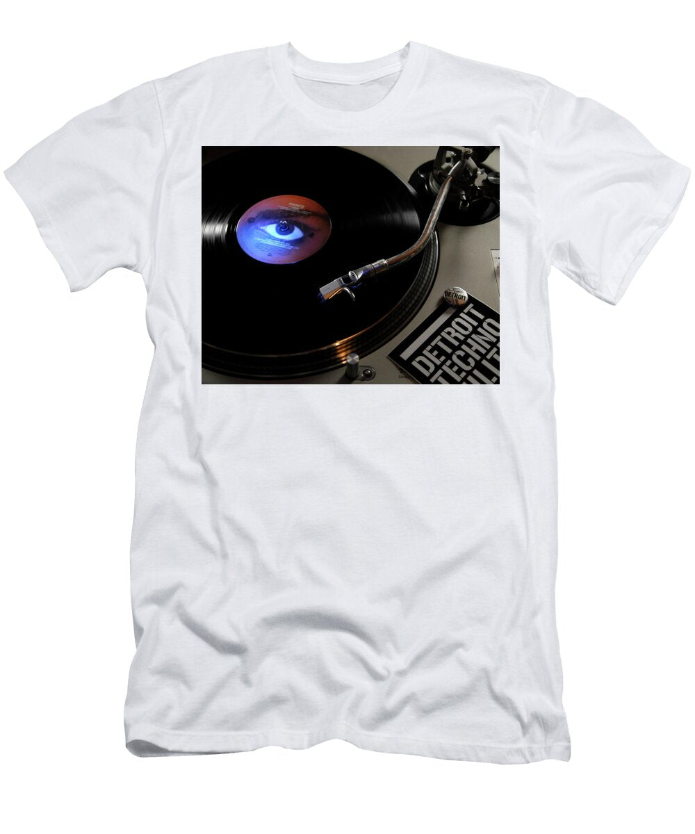 Vinyl 1268 Kristy Mack T-Shirt