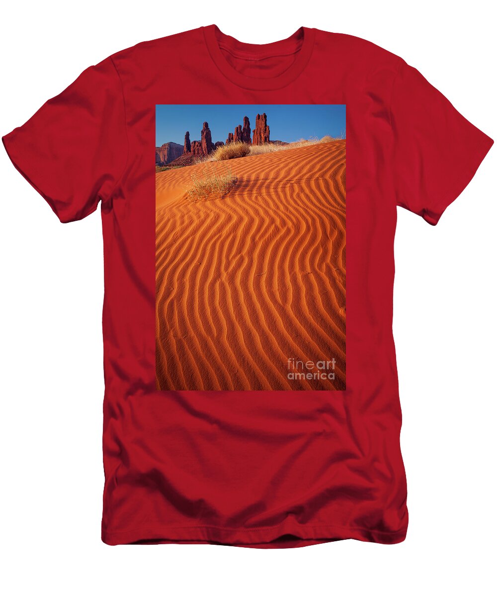 Yei Bi Chai Inge Johnsson T-Shirt