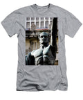 Youth Statue War Memorial Building Nashville Tennessee Marina Mclain T-Shirt